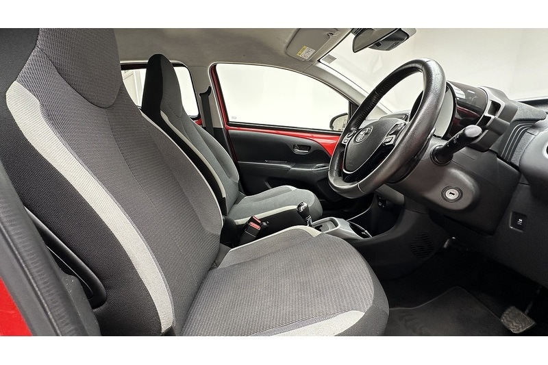 Used Toyota AYGO 2021 for sale - 76784459: Photo 23