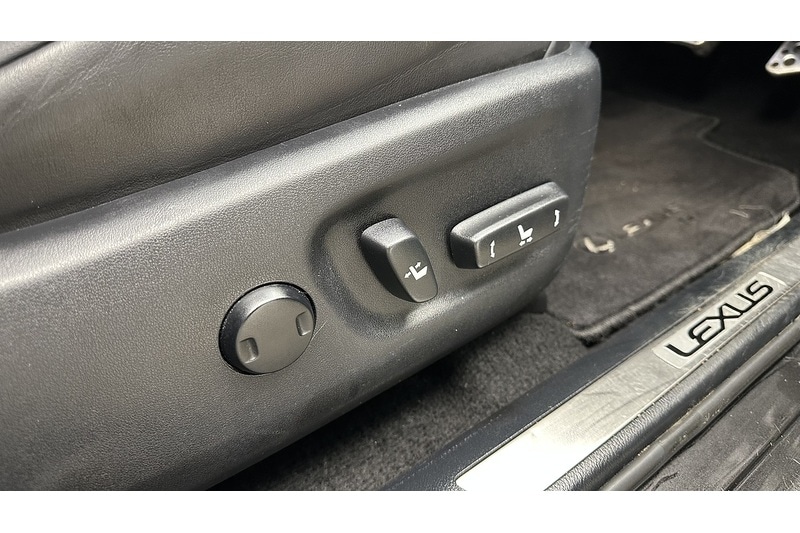 Used Lexus NX 2015 for sale - 77572373: Photo 33