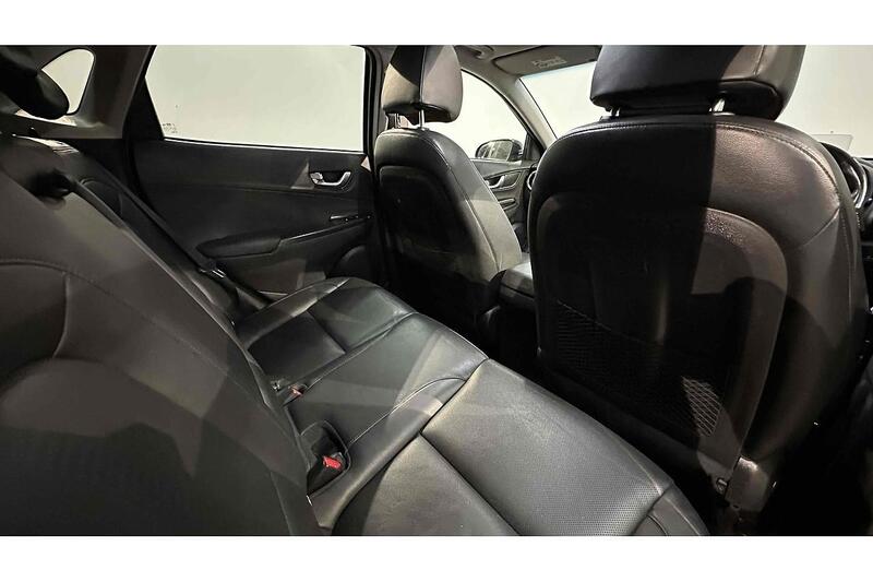 Used Hyundai KONA 2021 for sale - 76784359: Photo 31