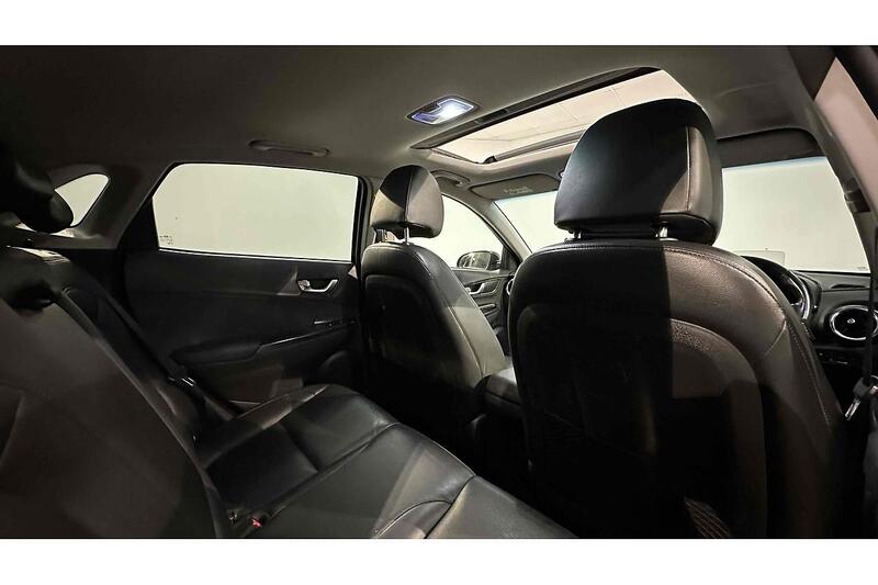 Used Hyundai KONA 2021 for sale - 76784359: Photo 32