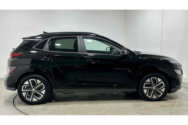 Used Hyundai KONA 2021 for sale - 76784359: Photo 6