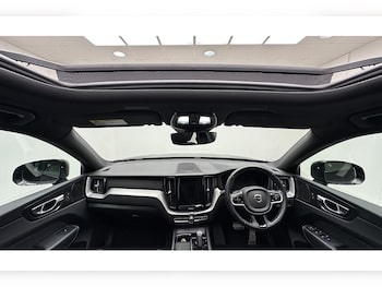 Used Volvo XC60 2022 for sale - 77547822: Photo