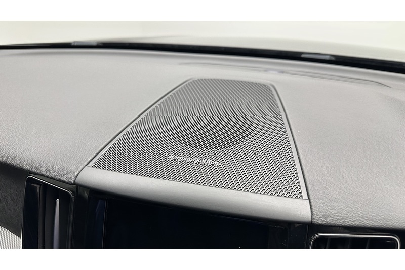 Used Volvo XC60 2022 for sale - 77547822: Photo 45