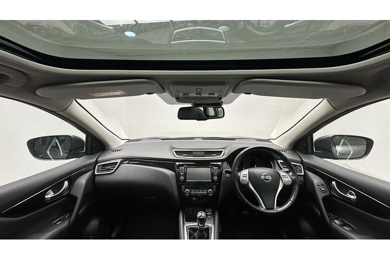 Used Nissan Qashqai 2016 for sale - 78031159: Photo 2