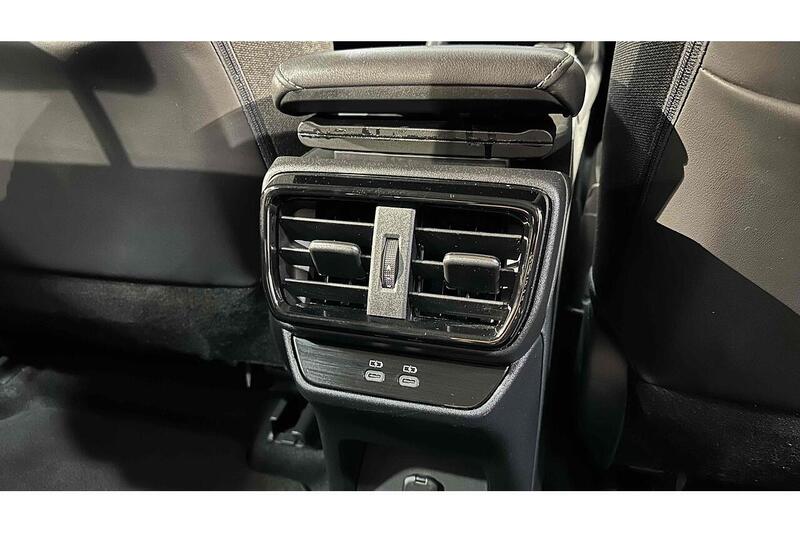 Used Lexus RZ 2024 for sale - 76784397: Photo 28