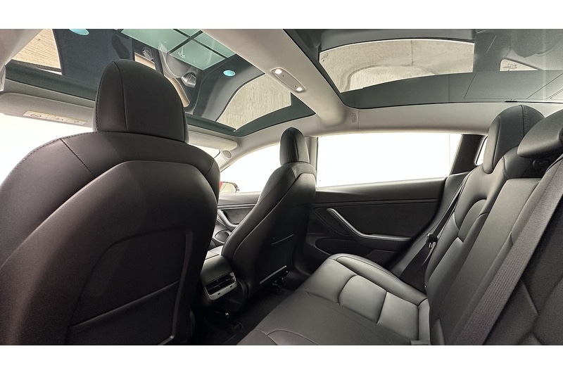 Used Tesla Model 3 2019 for sale - 76784402: Photo 27