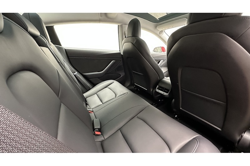 Used Tesla Model 3 2019 for sale - 76784402: Photo 29