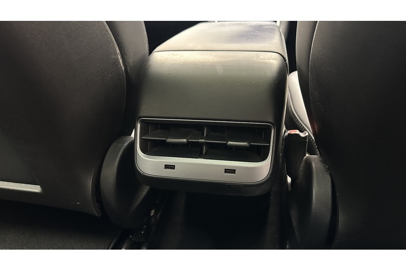 Used Tesla Model 3 2019 for sale - 76784402: Photo 31