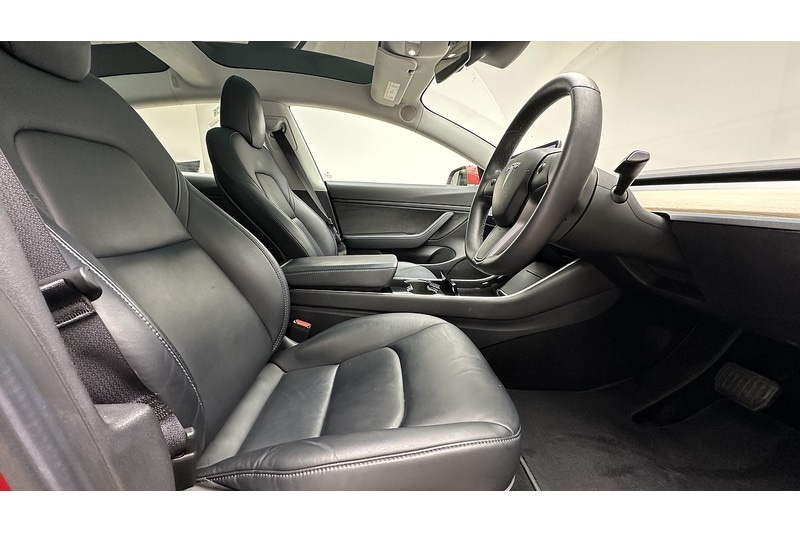 Used Tesla Model 3 2019 for sale - 76784402: Photo 32