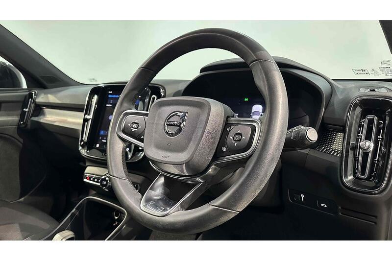 Used Volvo XC40 2022 for sale - 76784295: Photo 31