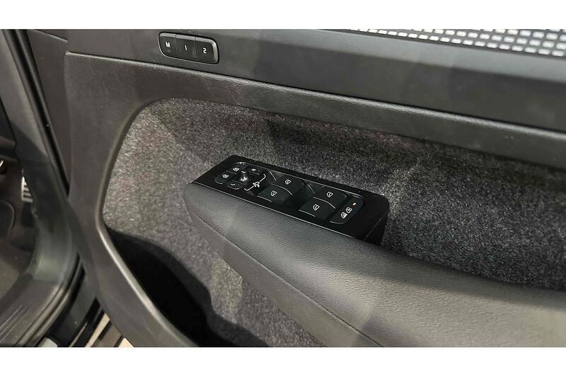 Used Volvo XC40 2022 for sale - 76784295: Photo 32