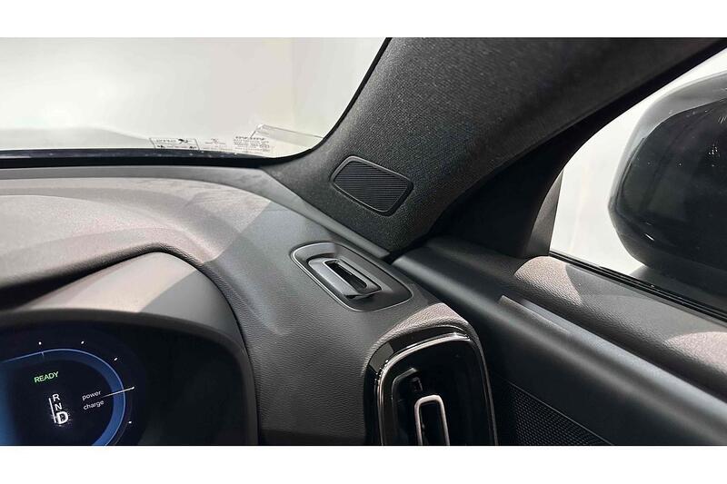 Used Volvo XC40 2022 for sale - 76784295: Photo 35