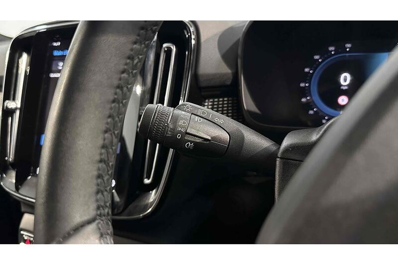 Used Volvo XC40 2022 for sale - 76784295: Photo 39