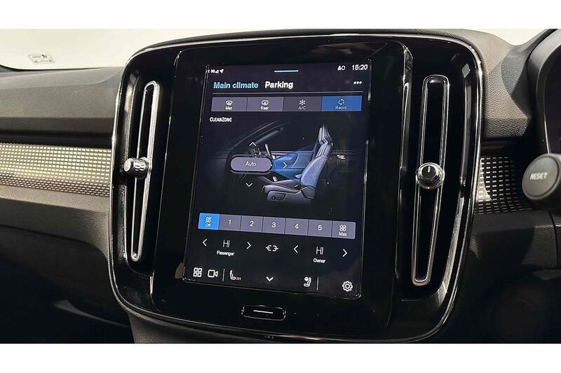 Used Volvo XC40 2022 for sale - 76784295: Photo 43