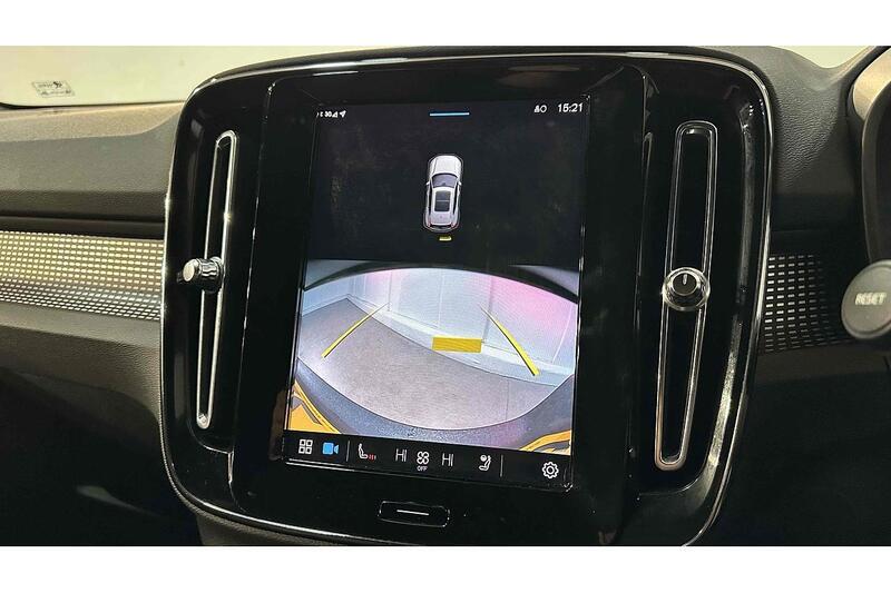 Used Volvo XC40 2022 for sale - 76784295: Photo 47