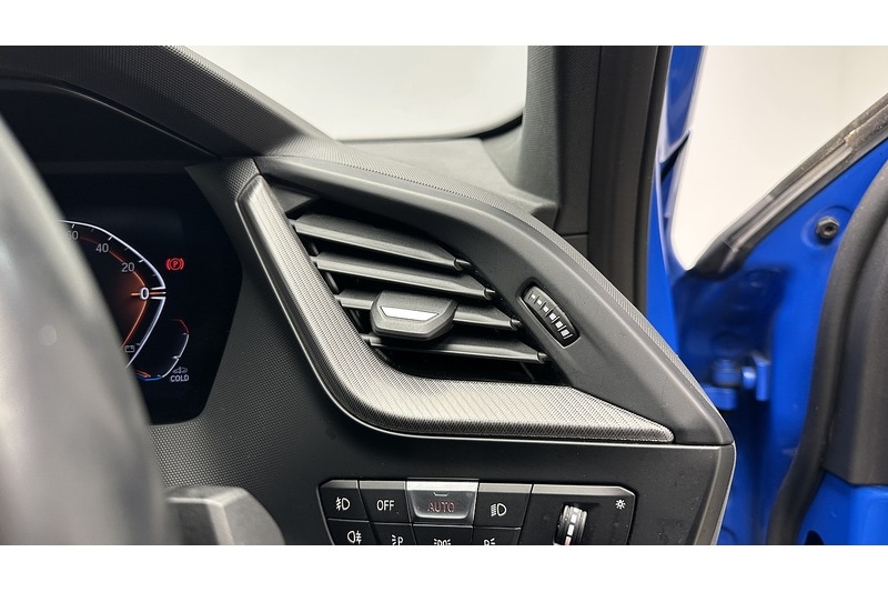 Used BMW 1 Series 2022 for sale - 76784527: Photo 35