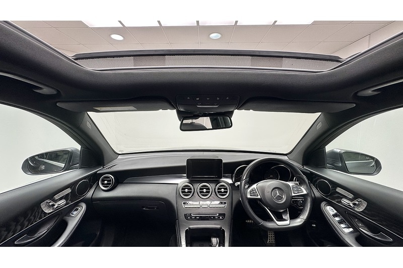 Used Mercedes-Benz GLC 2018 for sale - 77821949: Photo 2