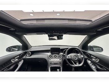 Used Mercedes-Benz GLC 2018 for sale - 77821949: Photo