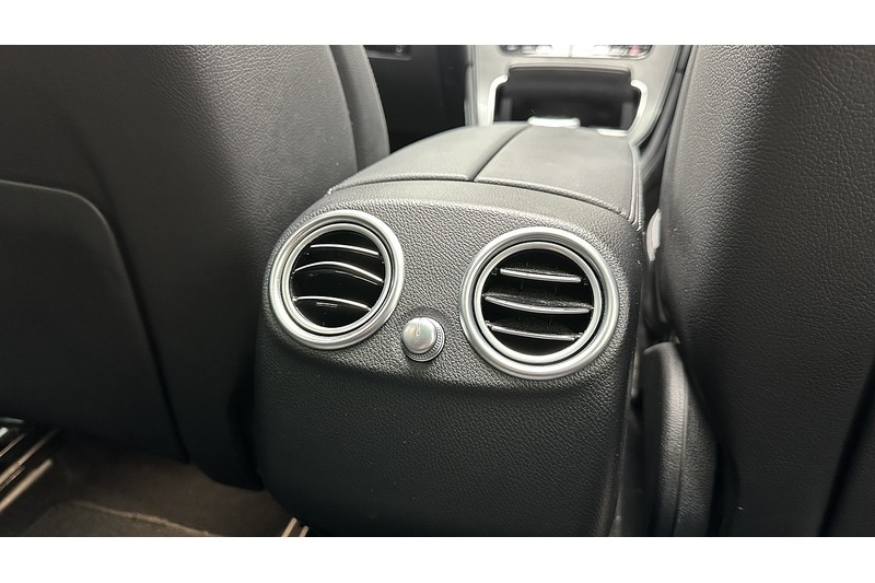 Used Mercedes-Benz GLC 2018 for sale - 77821949: Photo 32