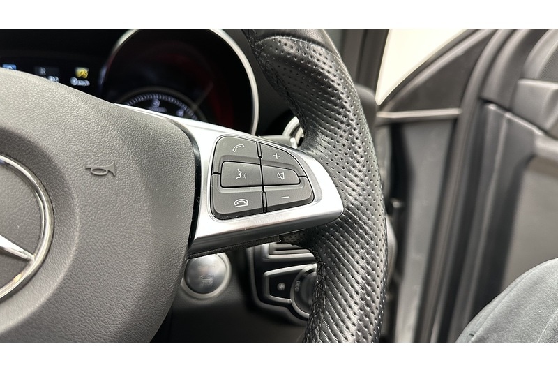 Used Mercedes-Benz GLC 2018 for sale - 77821949: Photo 44