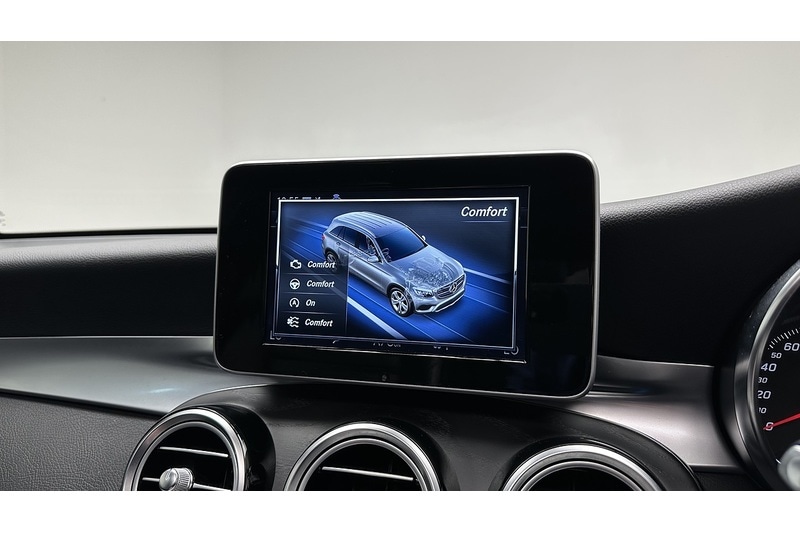 Used Mercedes-Benz GLC 2018 for sale - 77821949: Photo 50