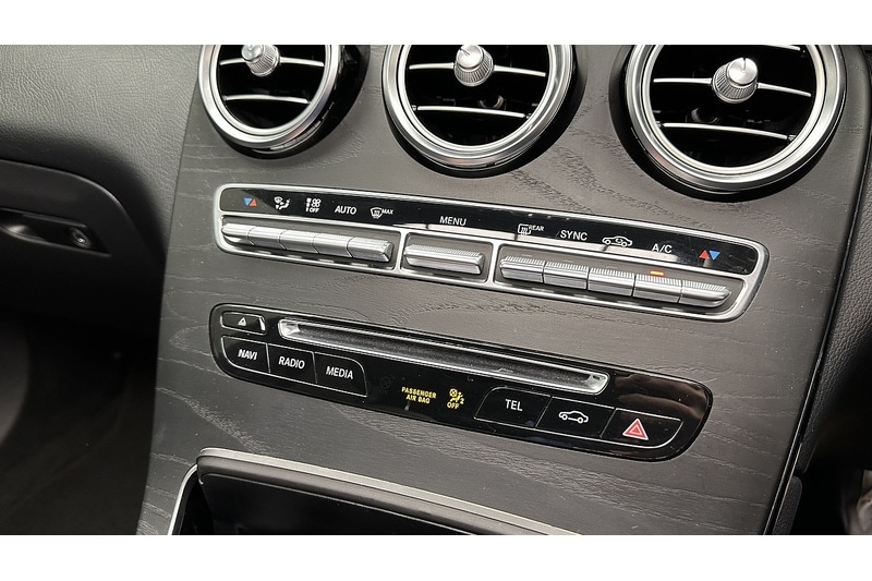 Used Mercedes-Benz GLC 2018 for sale - 77821949: Photo 56