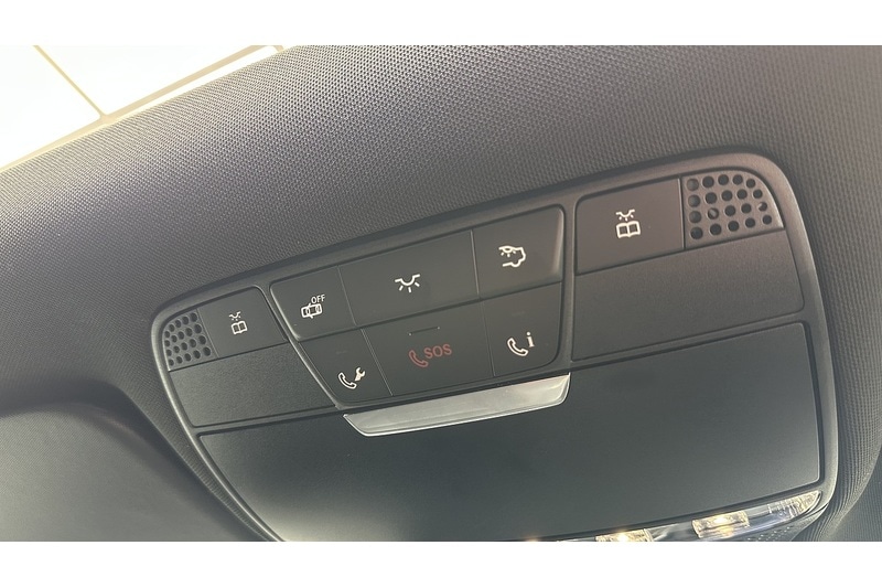 Used Mercedes-Benz GLC 2018 for sale - 77821949: Photo 60