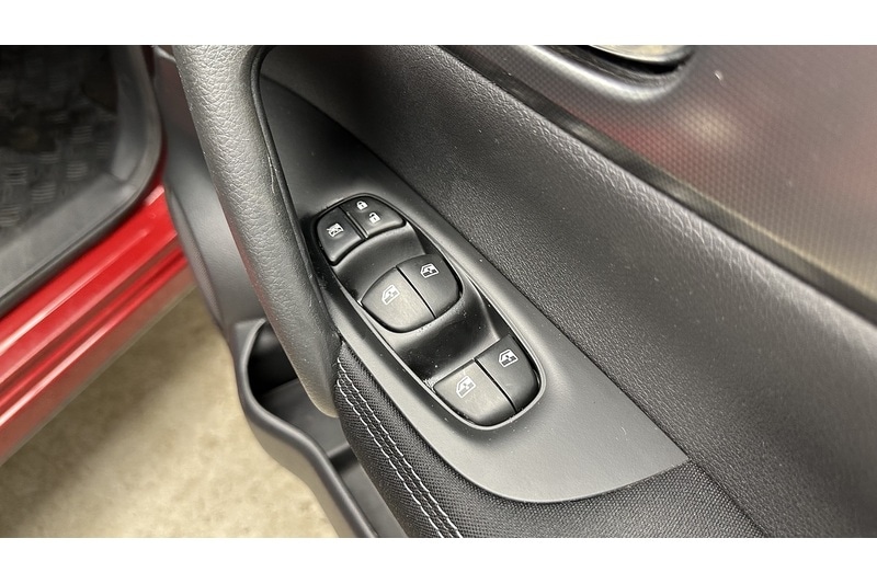 Used Nissan Qashqai 2017 for sale - 78097553: Photo 28