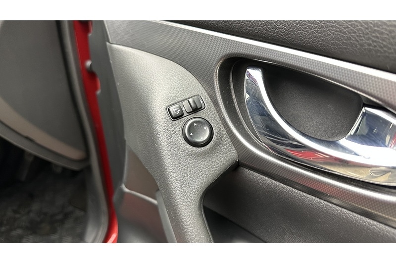 Used Nissan Qashqai 2017 for sale - 78097553: Photo 29