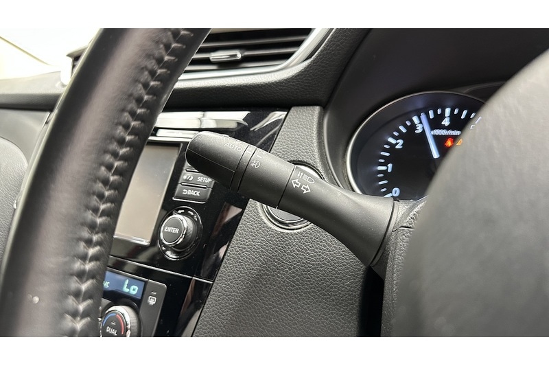 Used Nissan Qashqai 2017 for sale - 78097553: Photo 32