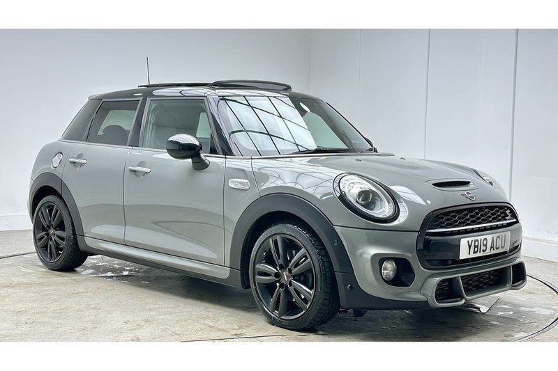 Used MINI Hatch 2019 for sale - 77077850: Photo 11