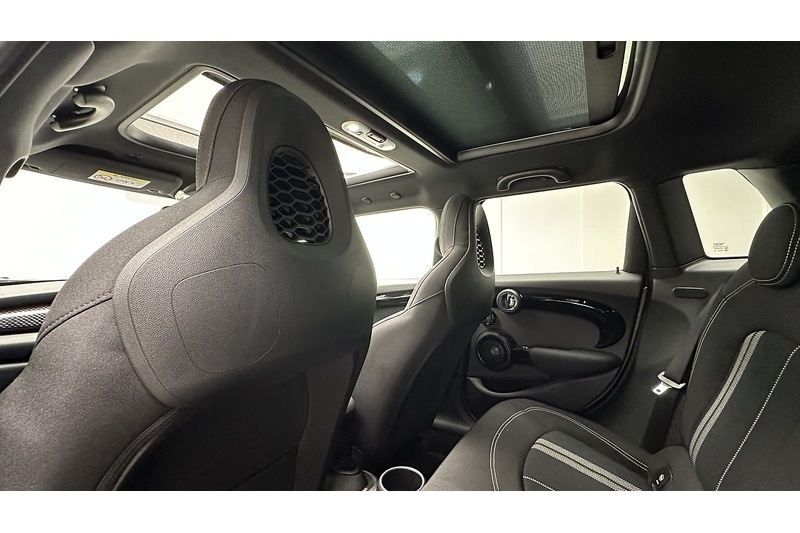 Used MINI Hatch 2019 for sale - 77077850: Photo 26