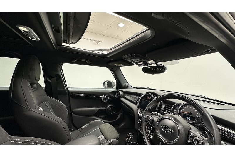 Used MINI Hatch 2019 for sale - 77077850: Photo 32