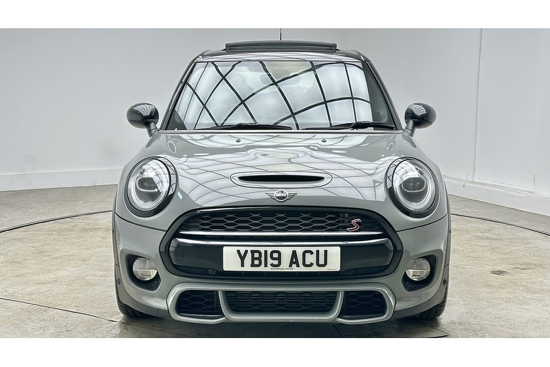 Used MINI Hatch 2019 for sale - 77077850: Photo 4