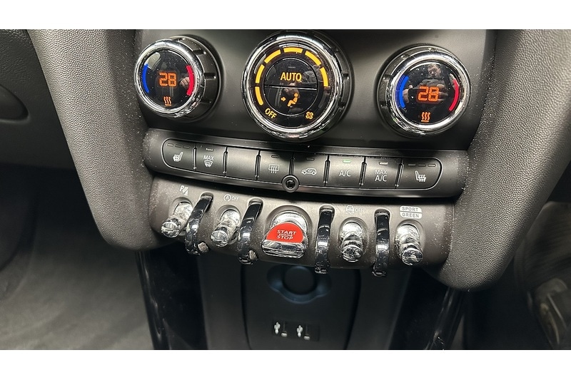 Used MINI Hatch 2019 for sale - 77077850: Photo 55