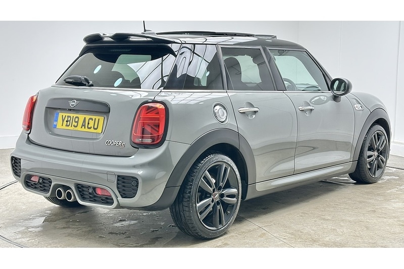 Used MINI Hatch 2019 for sale - 77077850: Photo 9