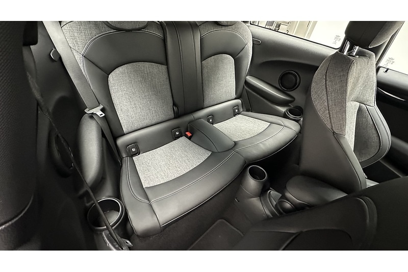 Used MINI Hatch 2020 for sale - 76784445: Photo 27