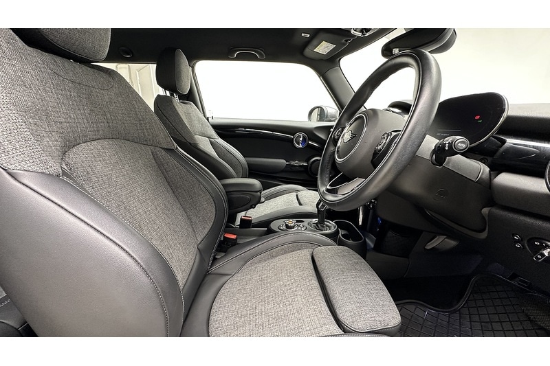 Used MINI Hatch 2020 for sale - 76784445: Photo 28