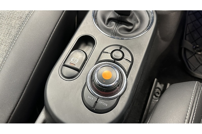 Used MINI Hatch 2020 for sale - 76784445: Photo 54