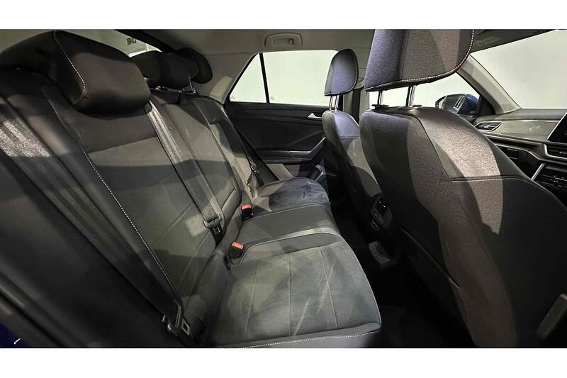 Used Volkswagen T-Roc 2022 for sale - 76784324: Photo 23