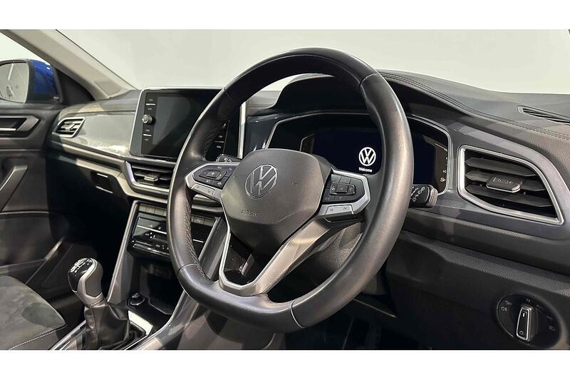 Used Volkswagen T-Roc 2022 for sale - 76784324: Photo 28