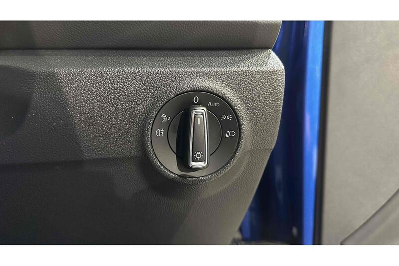 Used Volkswagen T-Roc 2022 for sale - 76784324: Photo 31