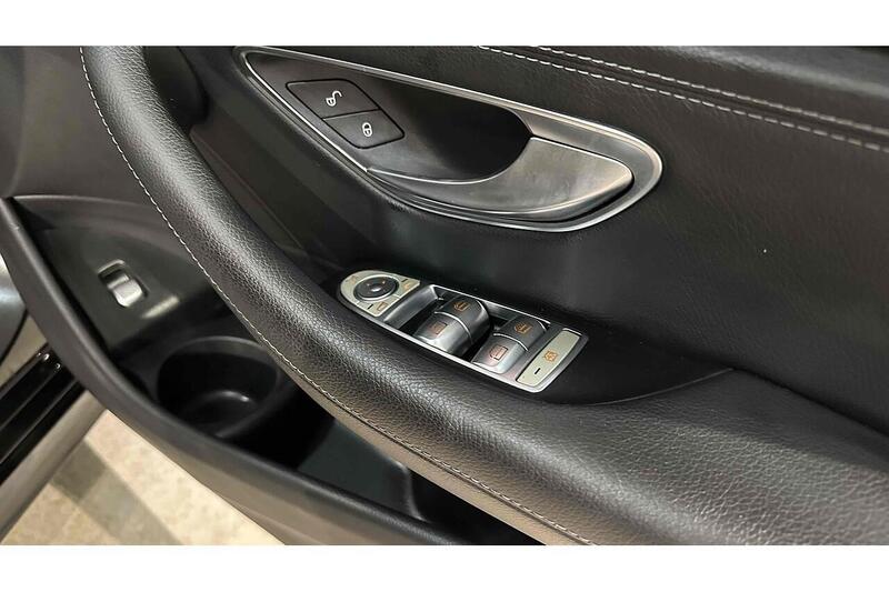 Used Mercedes-Benz E Class 2020 for sale - 76784601: Photo 32