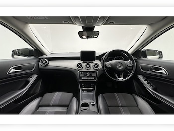 Used Mercedes-Benz GLA 2018 for sale - 78382962: Photo