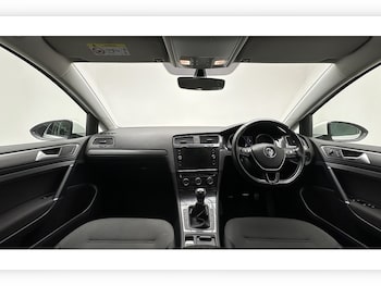Used Volkswagen Golf 2019 for sale - 79433890: Photo