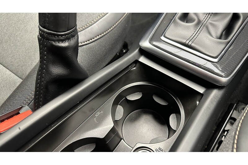 Used Volvo V40 Cross Country 2018 for sale - 77003314: Photo 43