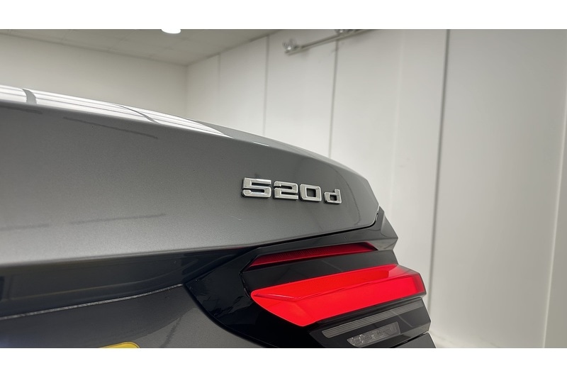 Used BMW 5 Series 2022 for sale - 77370251: Photo 16