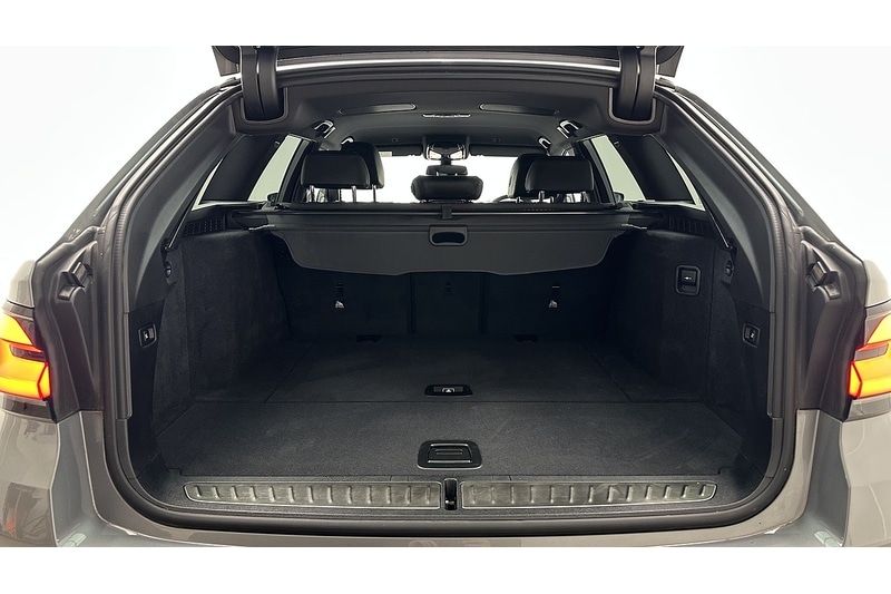 Used BMW 5 Series 2022 for sale - 77370251: Photo 53