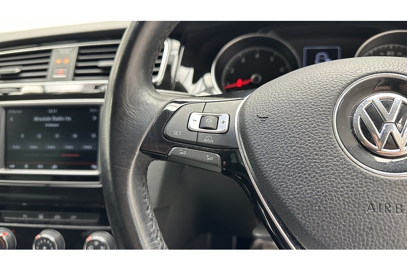 Used Volkswagen Golf 2016 for sale - 77379179: Photo 36