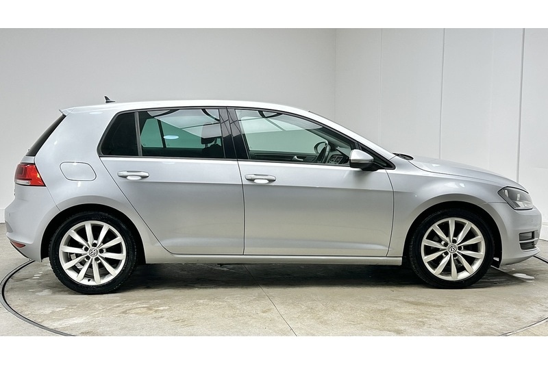 Used Volkswagen Golf 2016 for sale - 77379179: Photo 5